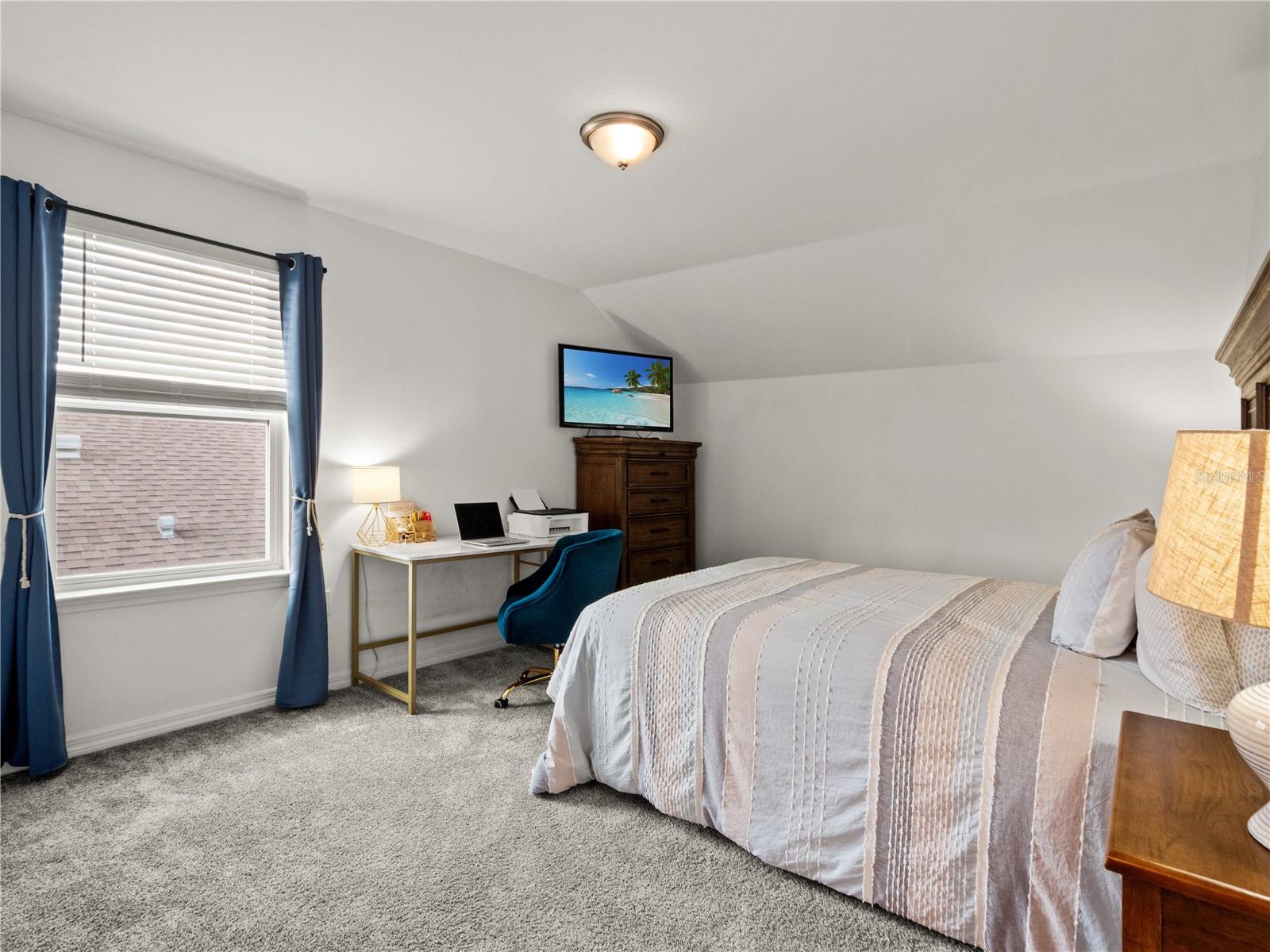 9594 Rally Spring Loop Property Photo 46