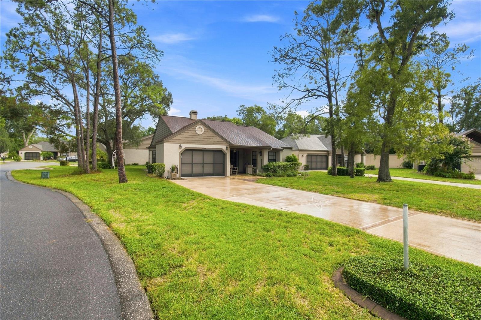 6084 Port Rush Ct Property Photo 3