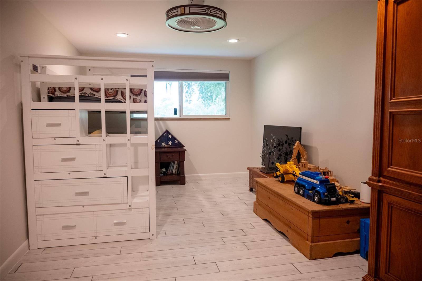 9797 Cr 674 Property Photo 33