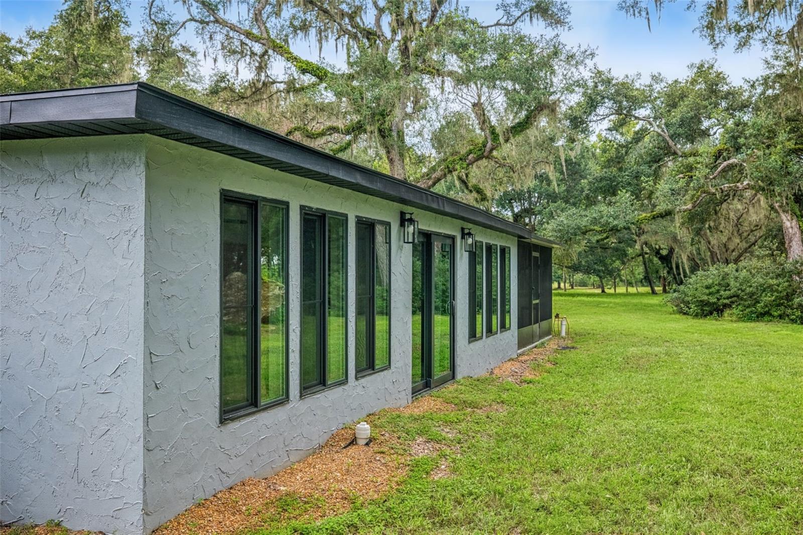 9797 Cr 674 Property Photo 47