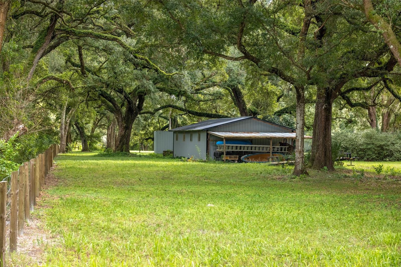 9797 Cr 674 Property Photo 51
