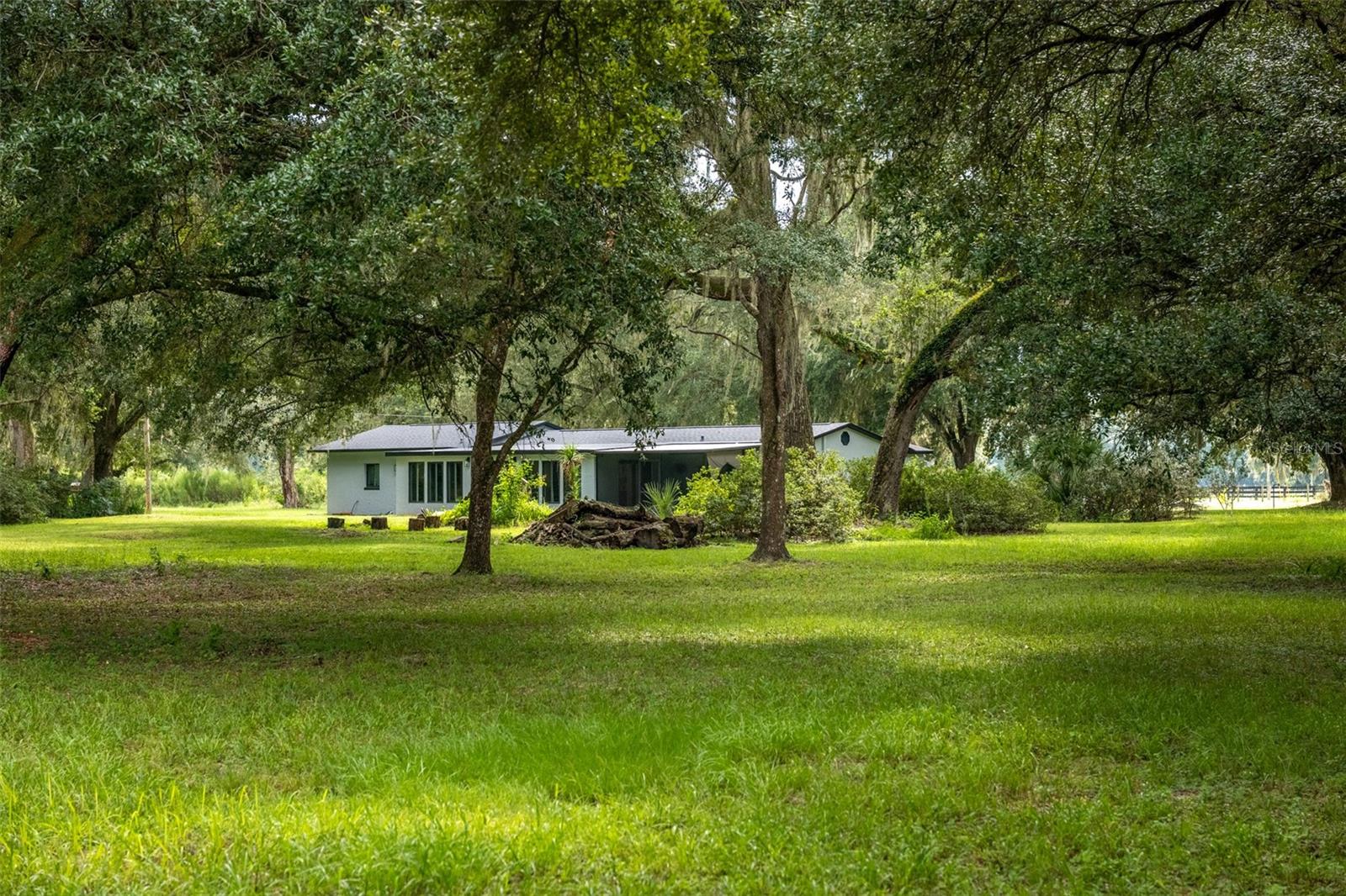 9797 Cr 674 Property Photo 53