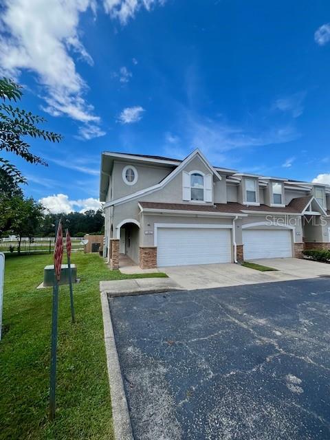 10802 Celtic Woods Ave Property Photo 2