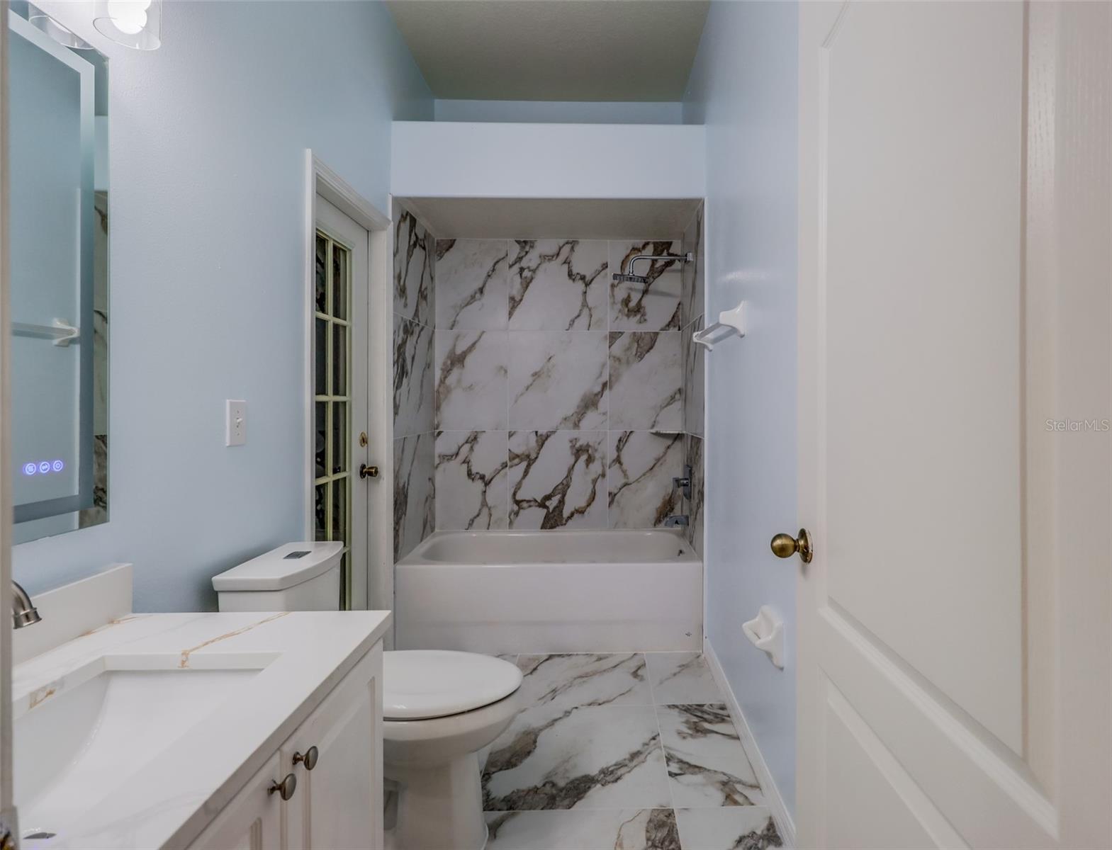 207 Taylor Bay Ln Property Photo 42