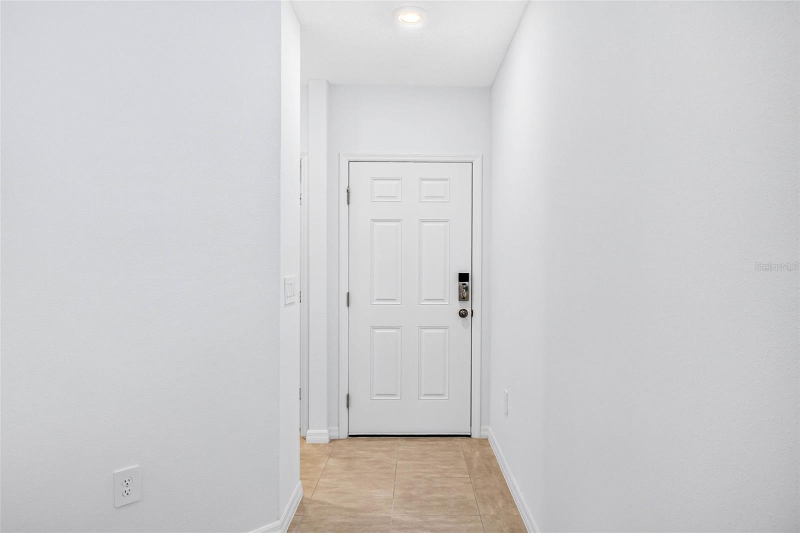12449 Whisk Ct Property Photo 3