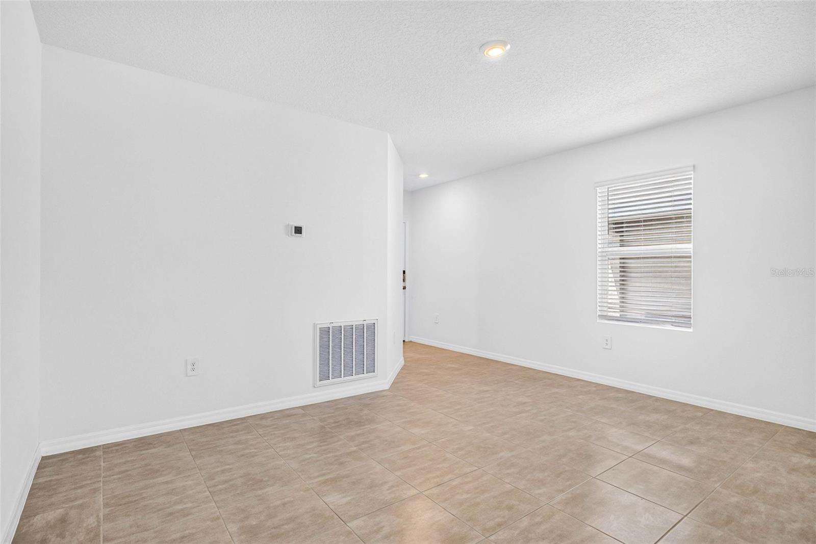 12449 Whisk Ct Property Photo 5