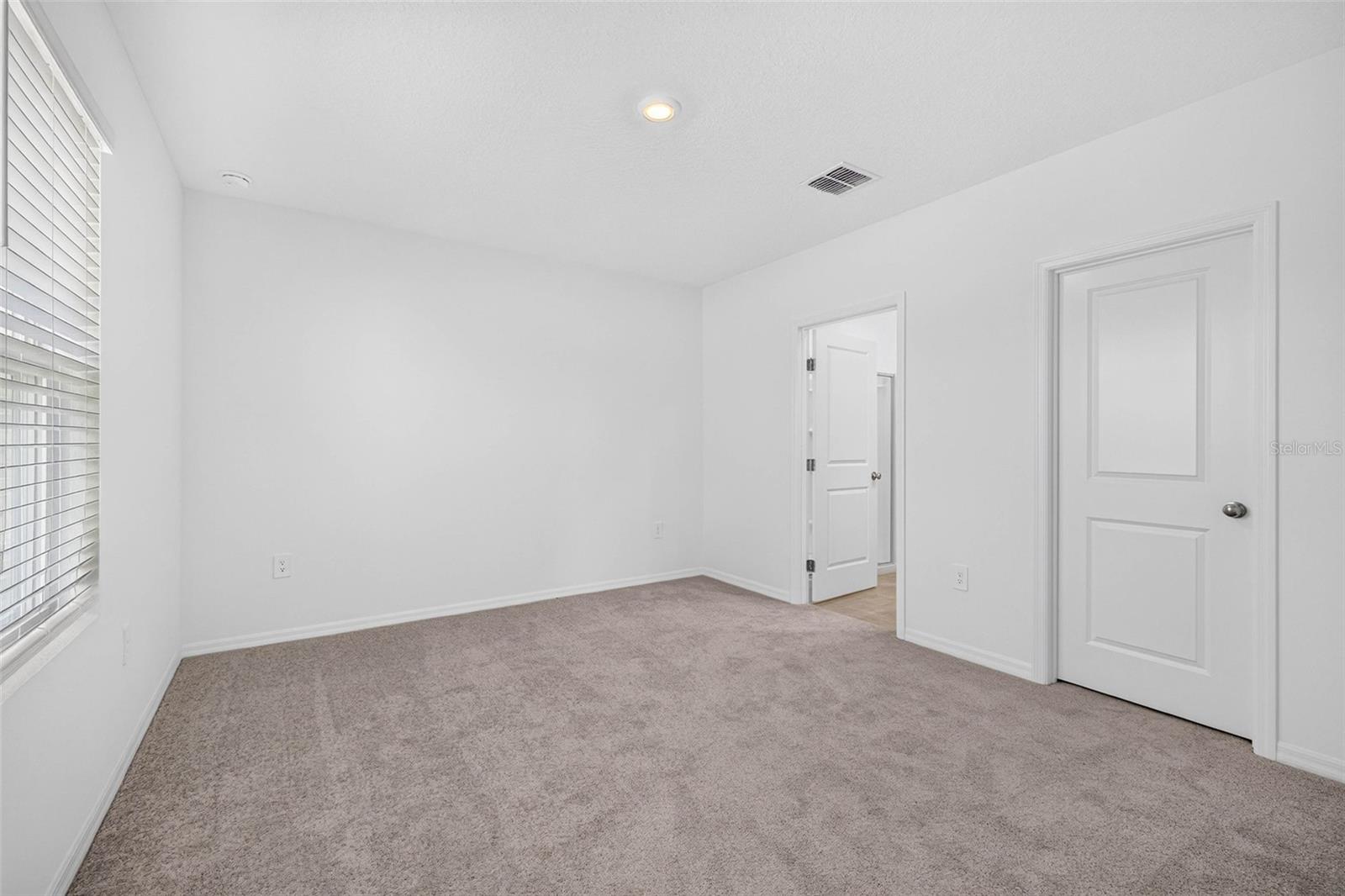 12449 Whisk Ct Property Photo 27