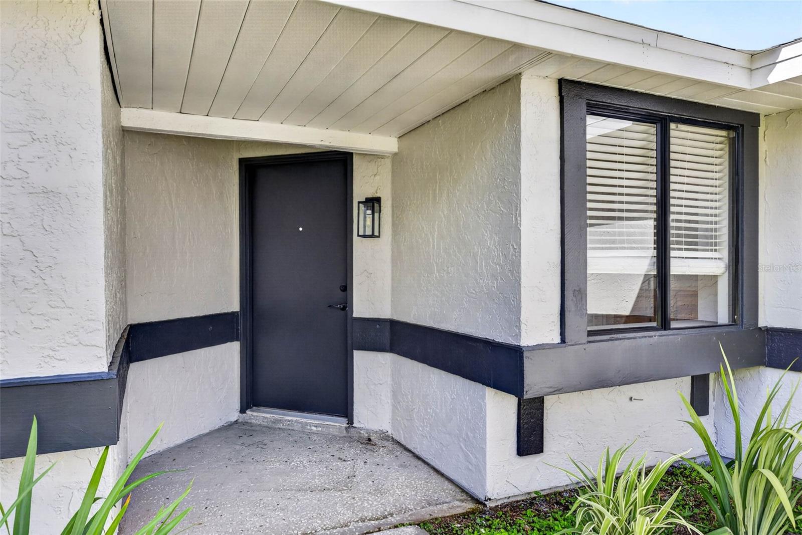 651 Timber Bay Cir E Property Photo 6