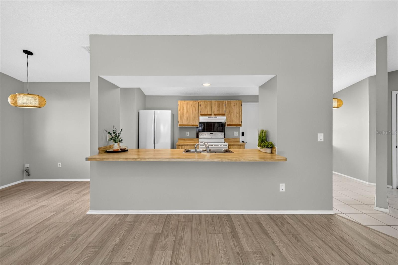 651 Timber Bay Cir E Property Photo 12