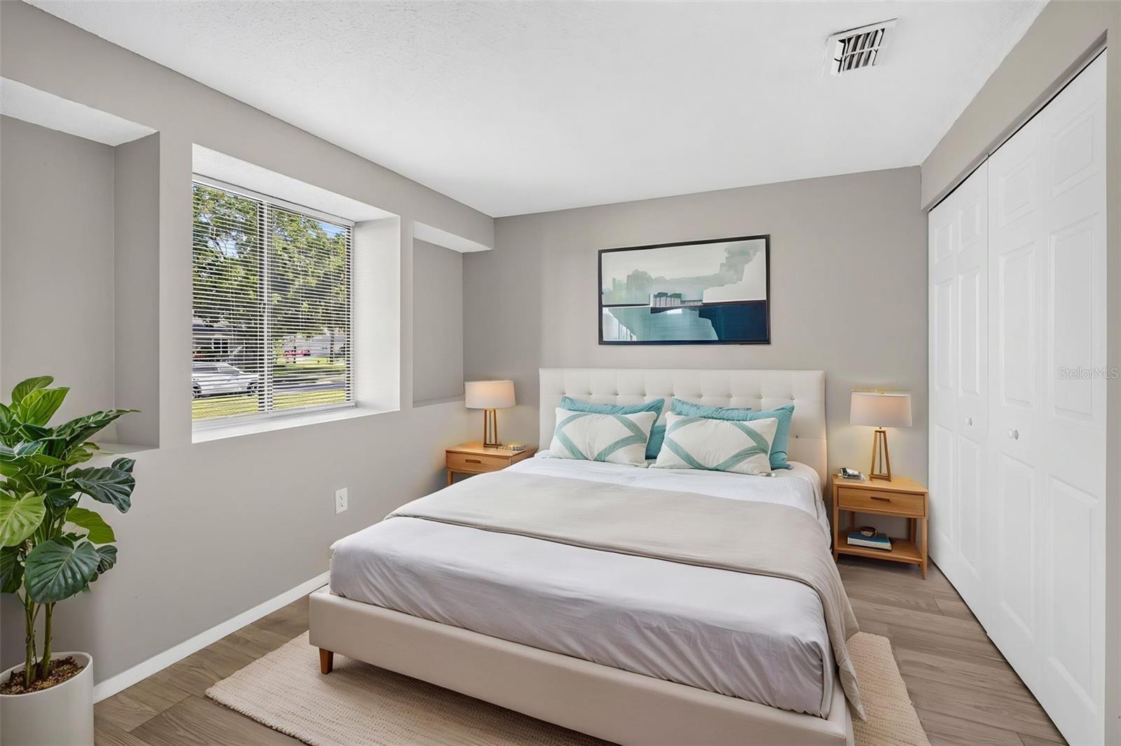651 Timber Bay Cir E Property Photo 25