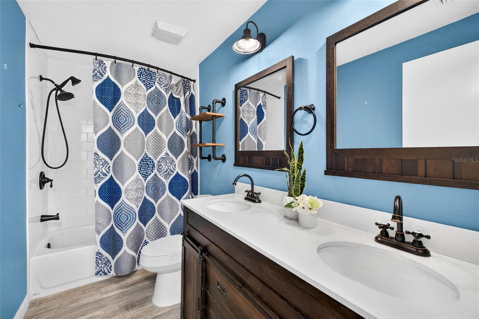651 Timber Bay Cir E Property Photo 27