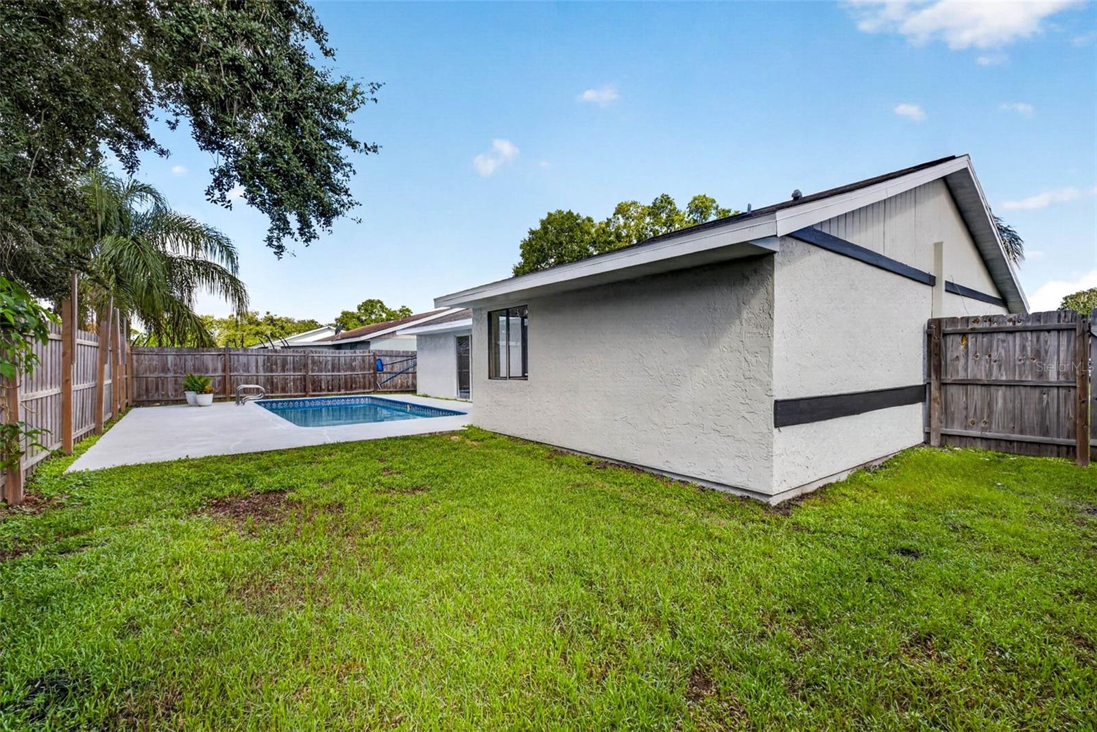 651 Timber Bay Cir E Property Photo 36