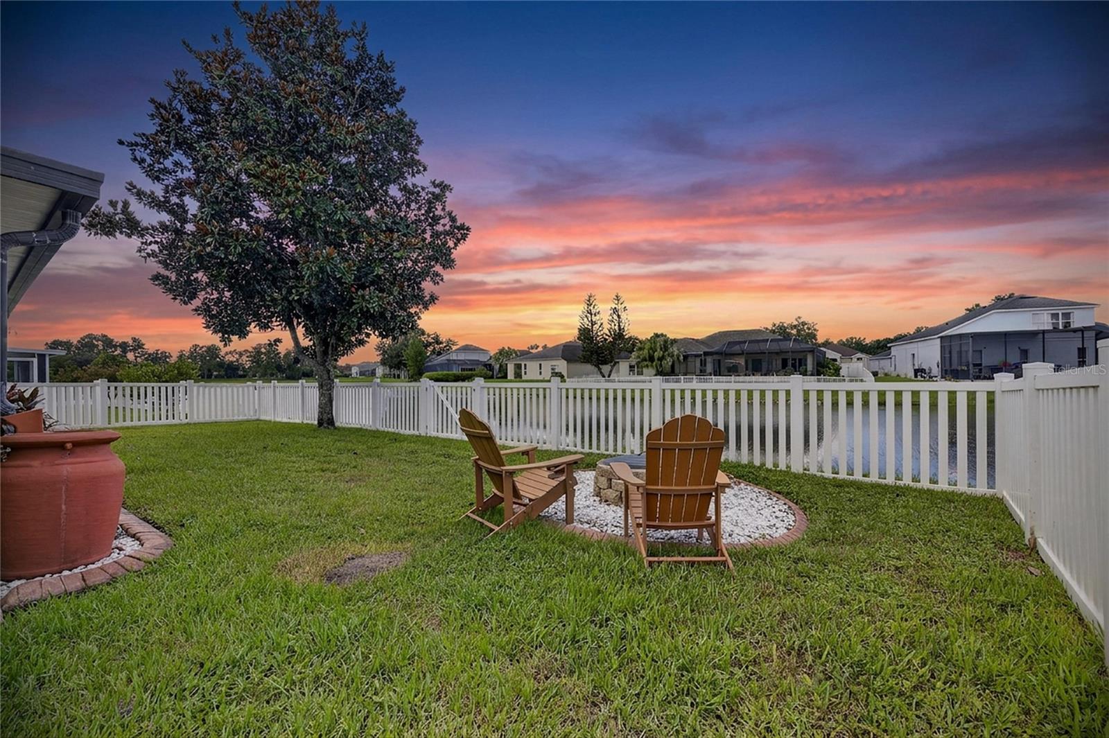 5627 War Admiral Dr Property Photo 38