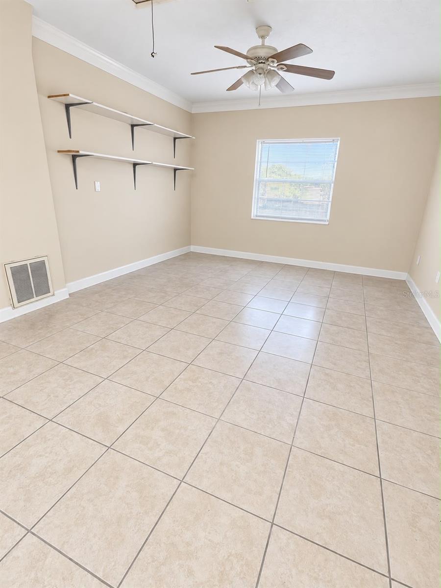 11426 Fox Run Property Photo 15