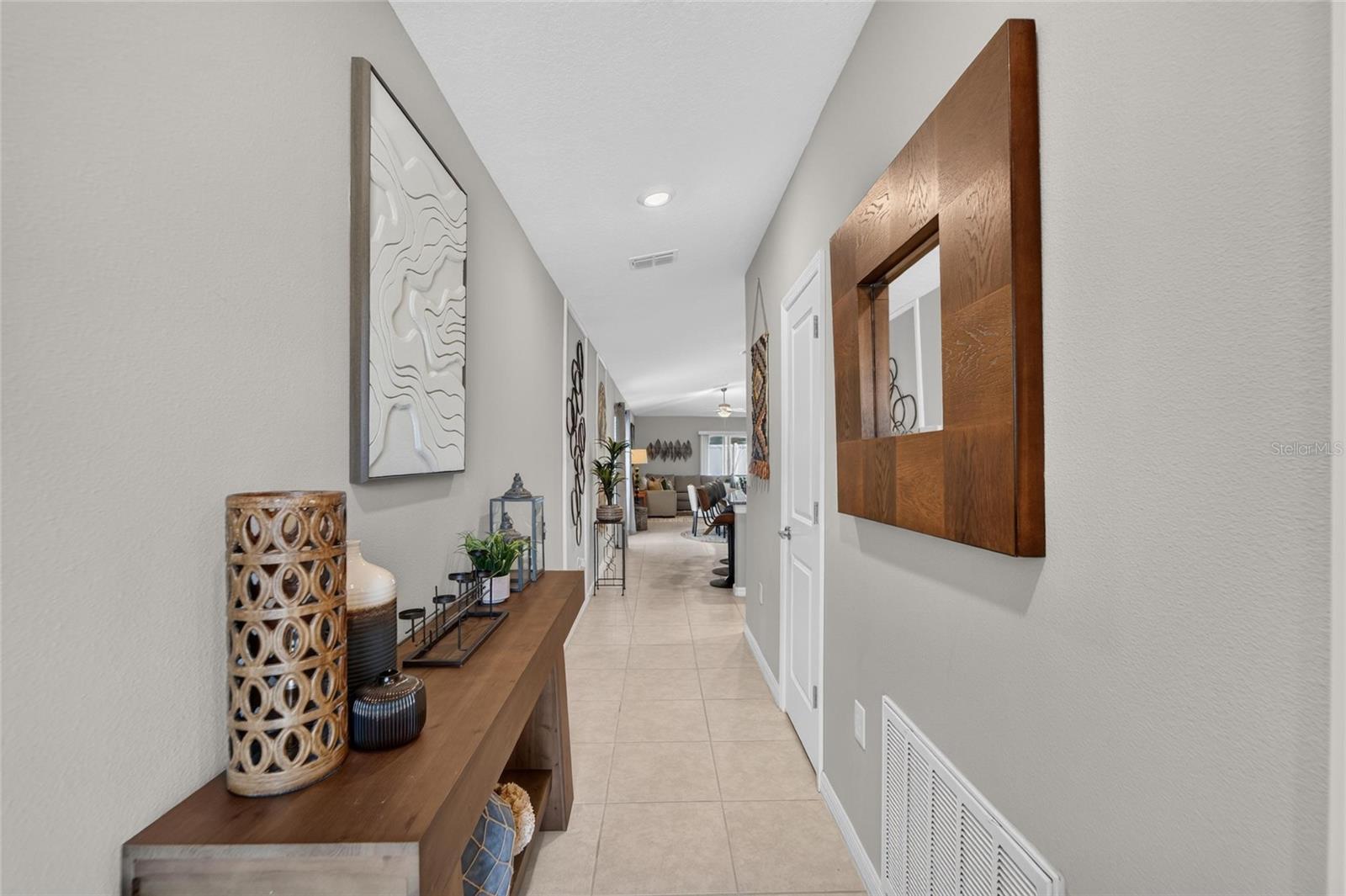 10362 Poseidon Way Property Photo 6