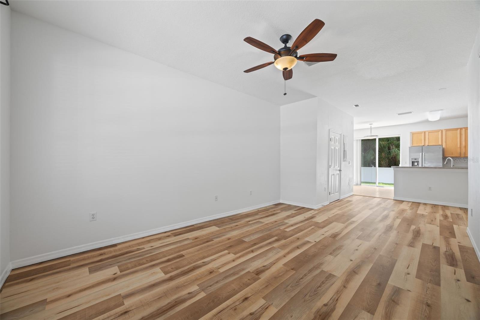 11608 Declaration Dr Property Photo 7