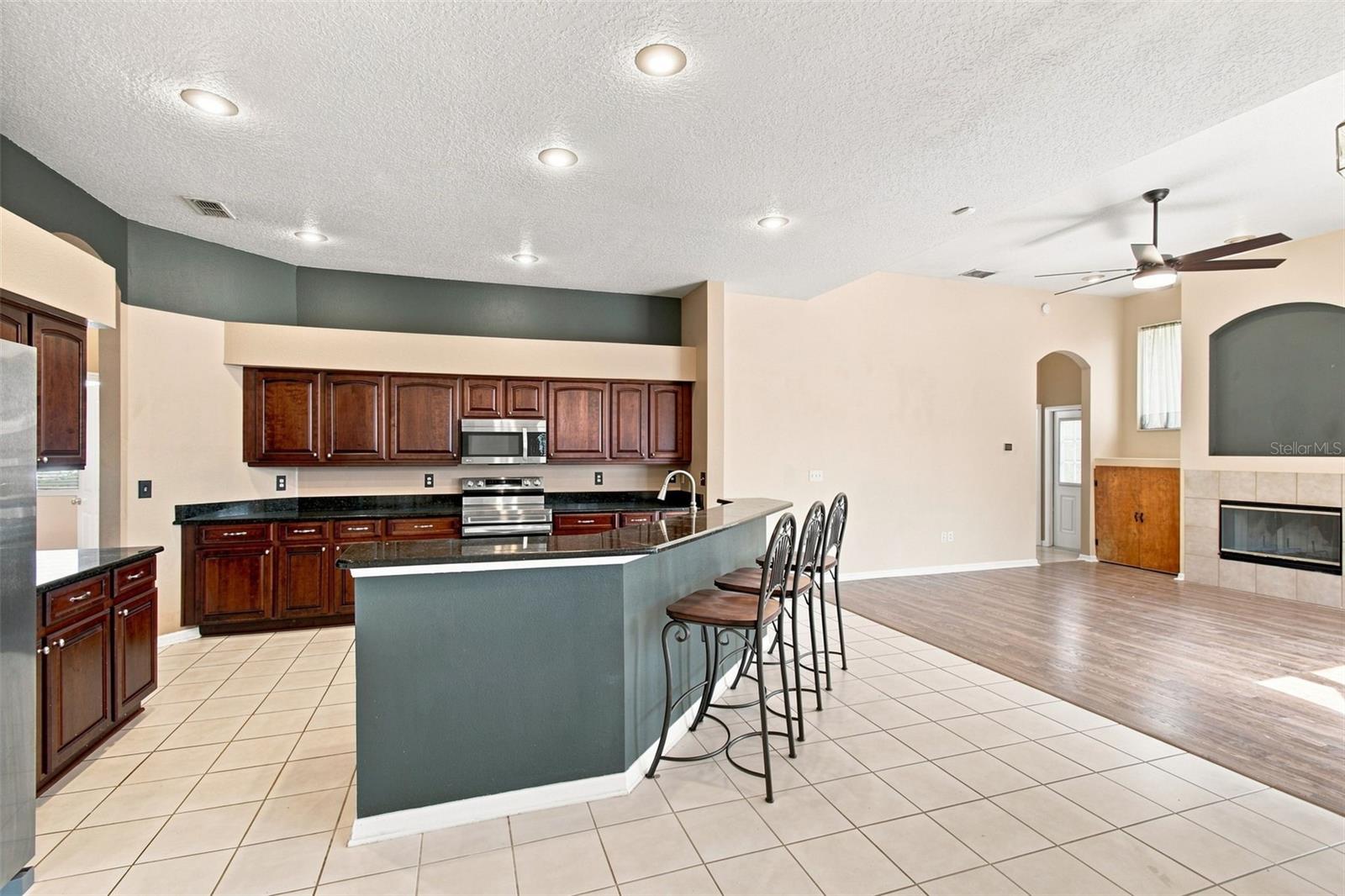 9905 Branford Ct Property Photo 17