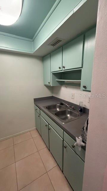 1257 Drew St #12 Property Photo 8