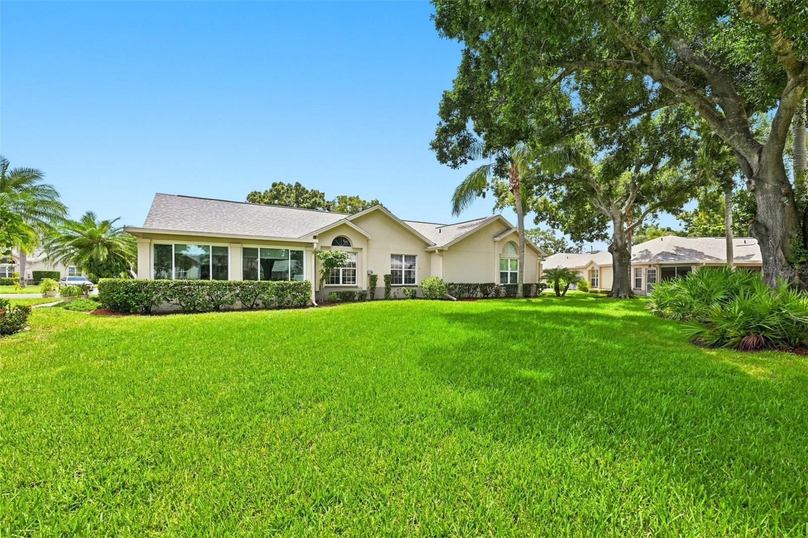 1131 Golfview Woods Dr Property Photo 1