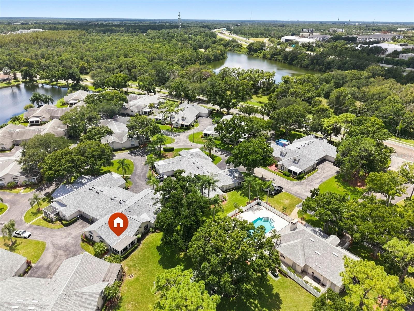1131 Golfview Woods Dr Property Photo 6