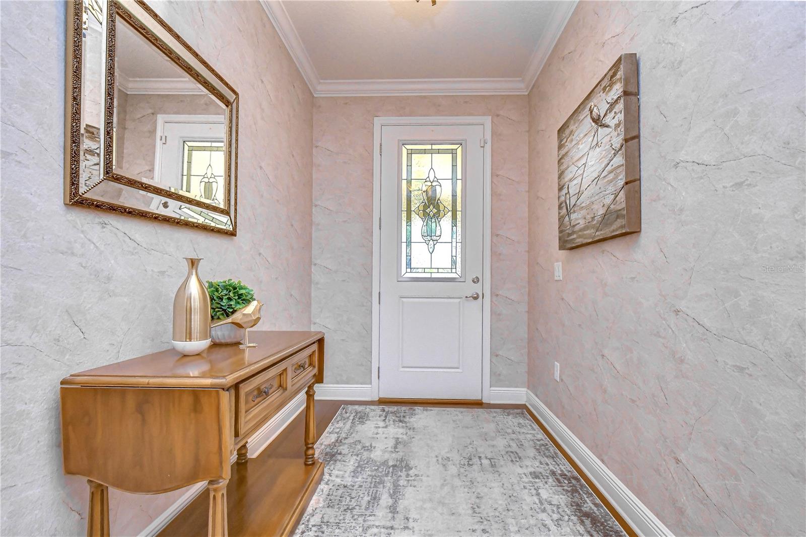 6810 Muncaster Ct Property Photo 6