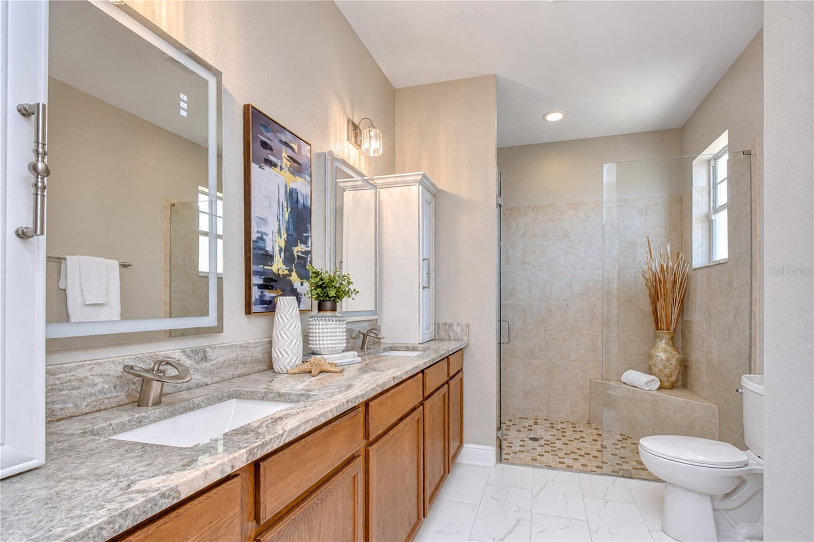 6810 Muncaster Ct Property Photo 34