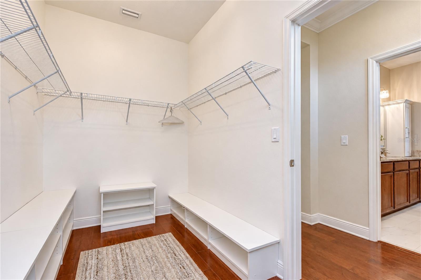 6810 Muncaster Ct Property Photo 39
