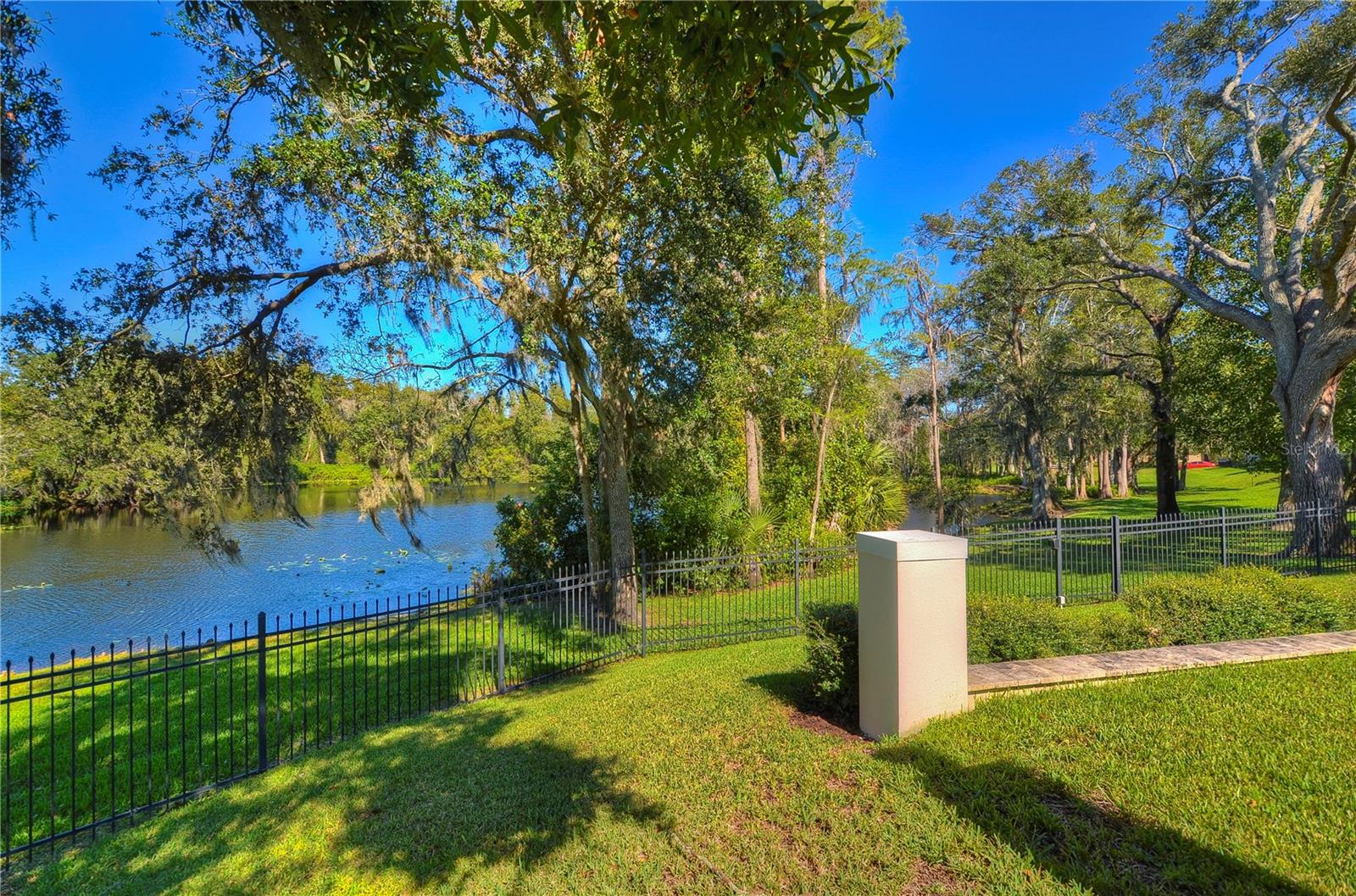 6810 Muncaster Ct Property Photo 81