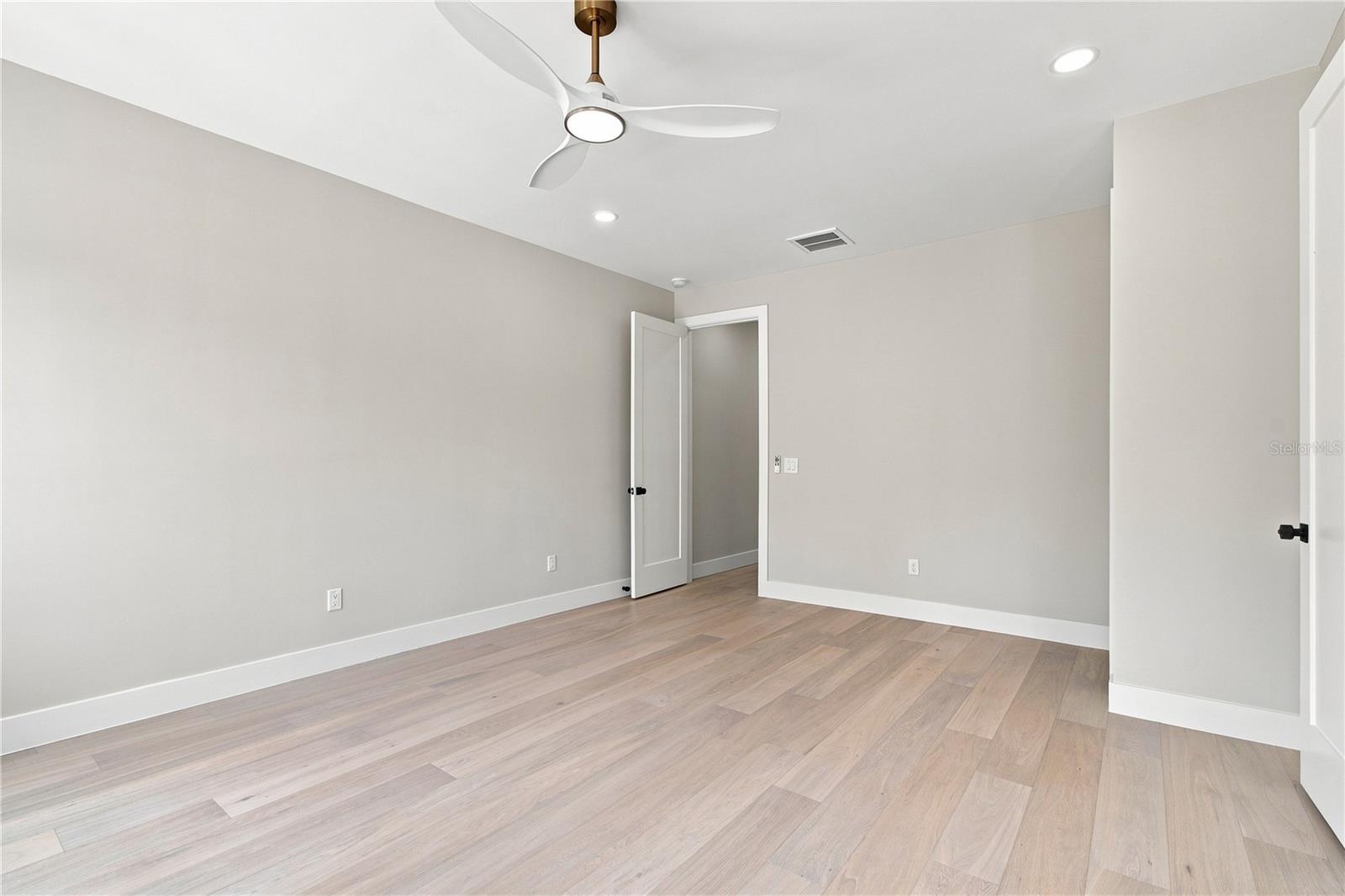 3429 W Palmetto St Property Photo 38