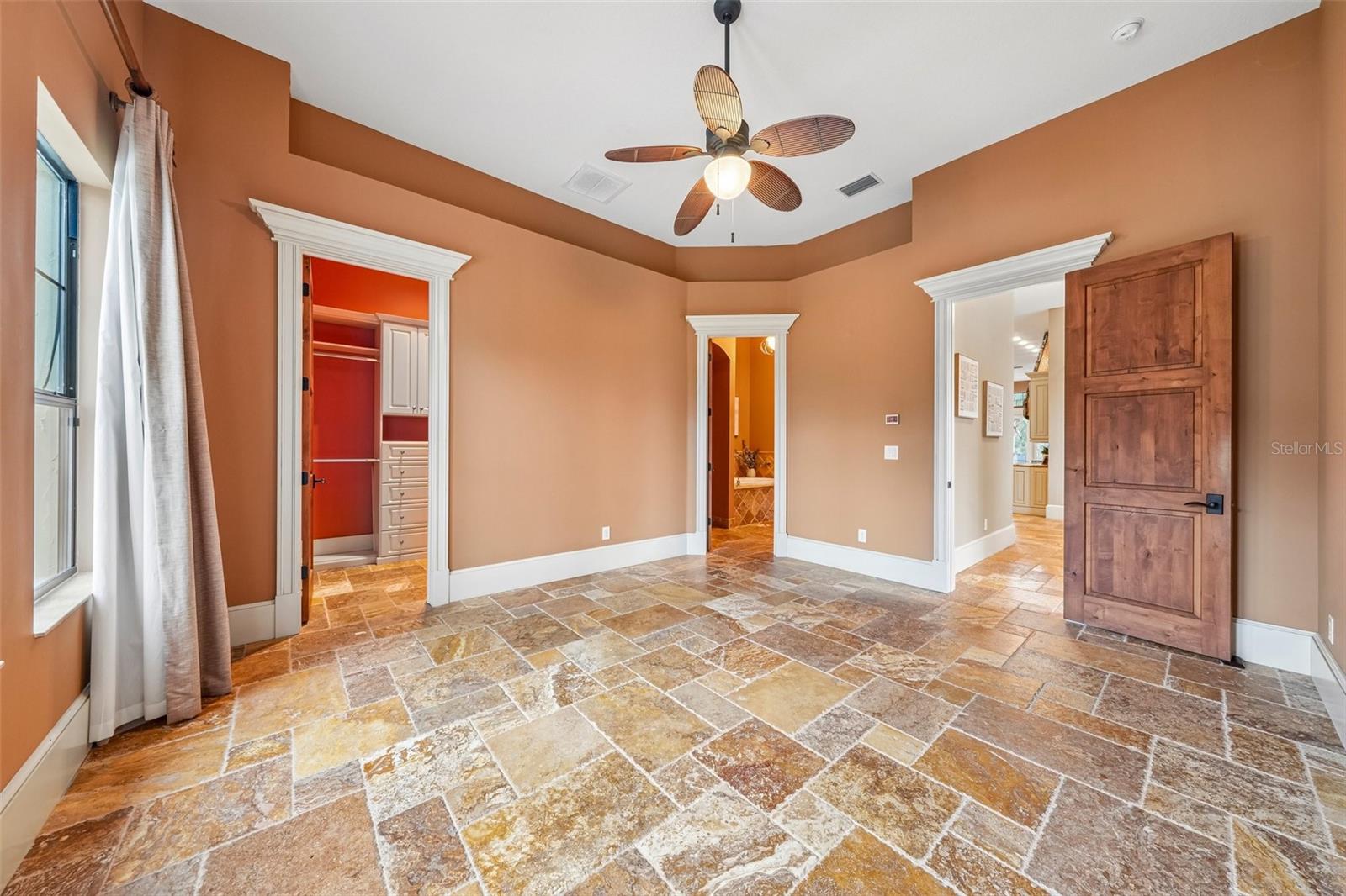 10641 Broadland Pass Property Photo 39