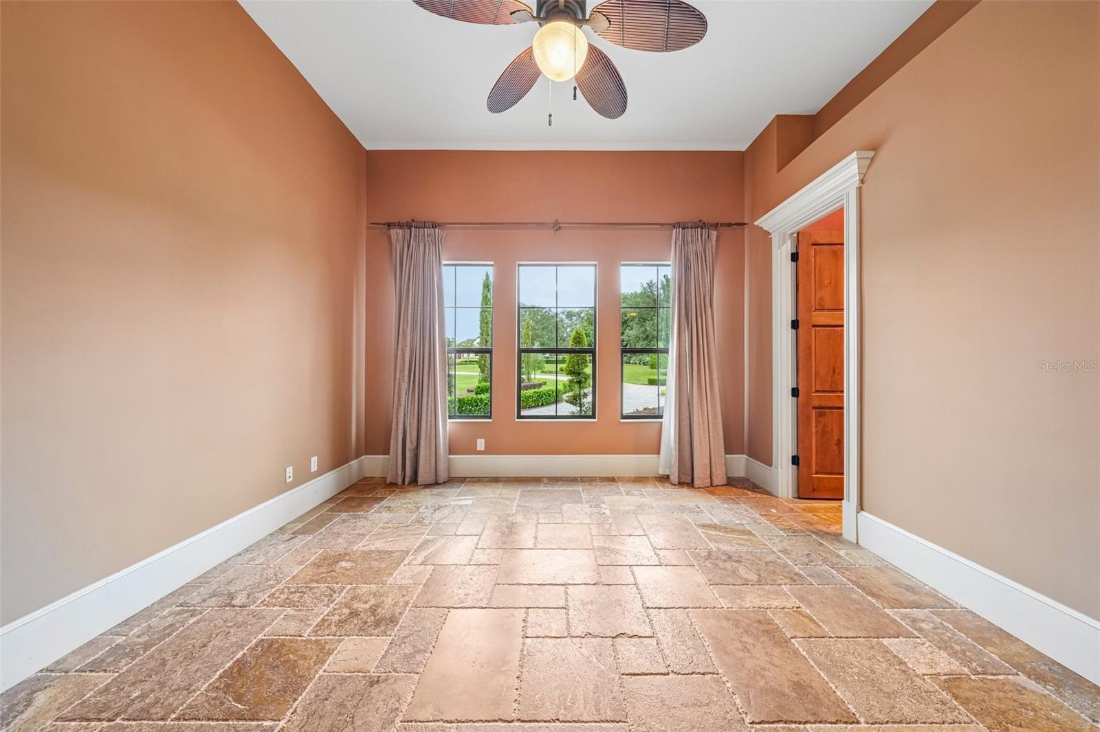 10641 Broadland Pass Property Photo 40