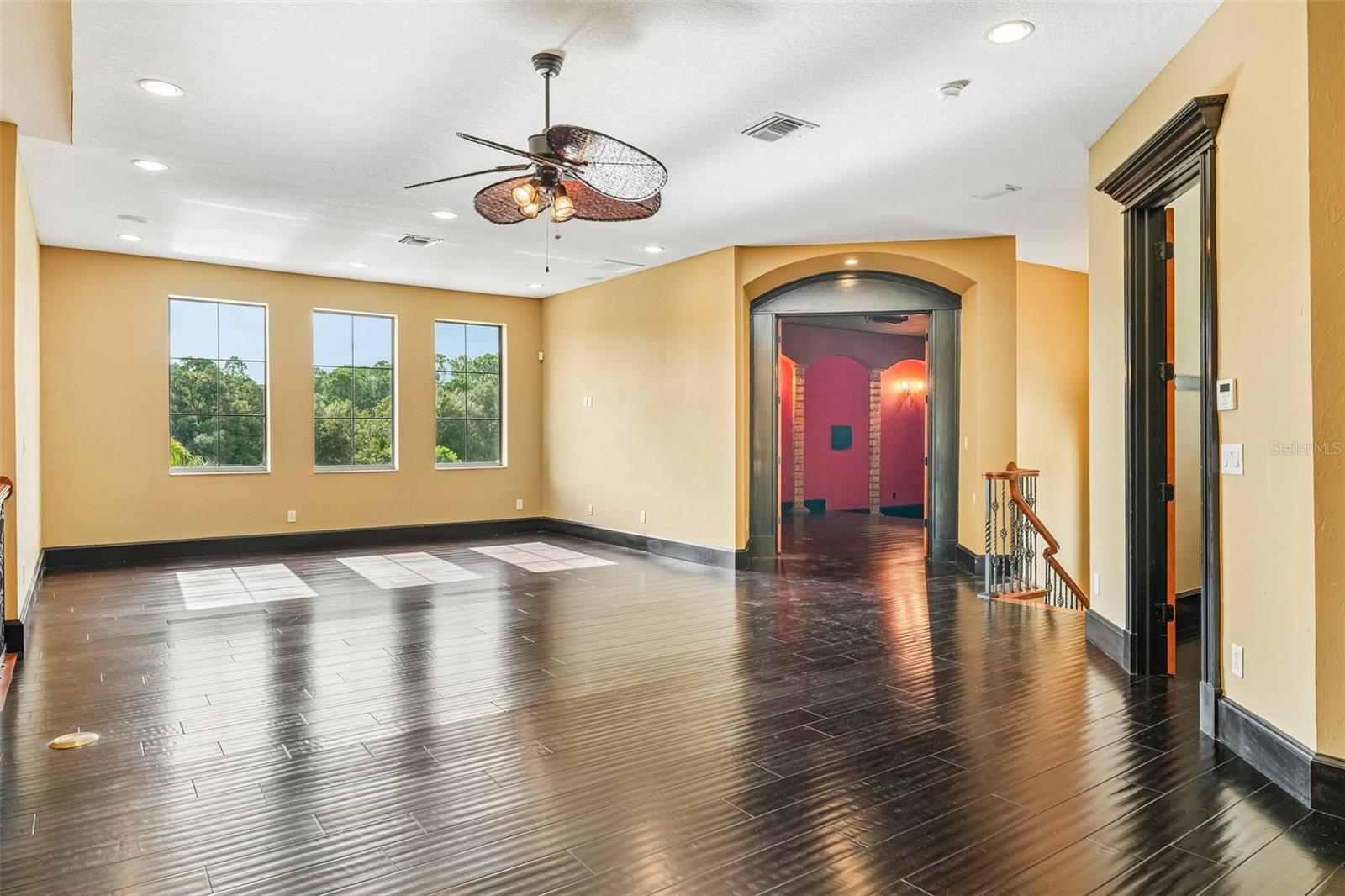 10641 Broadland Pass Property Photo 46