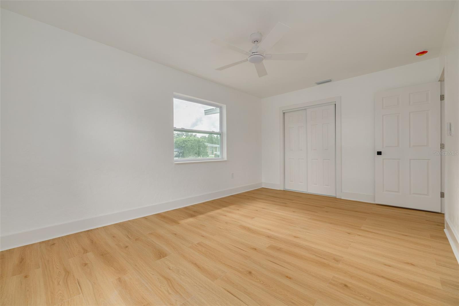 5054 60th St N Property Photo 19