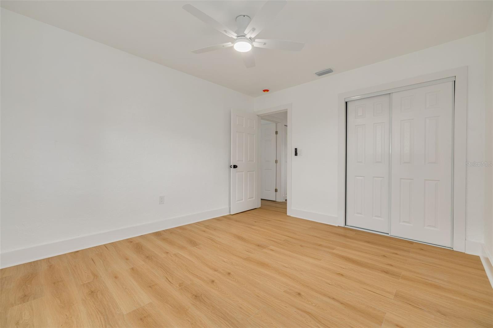 5054 60th St N Property Photo 22