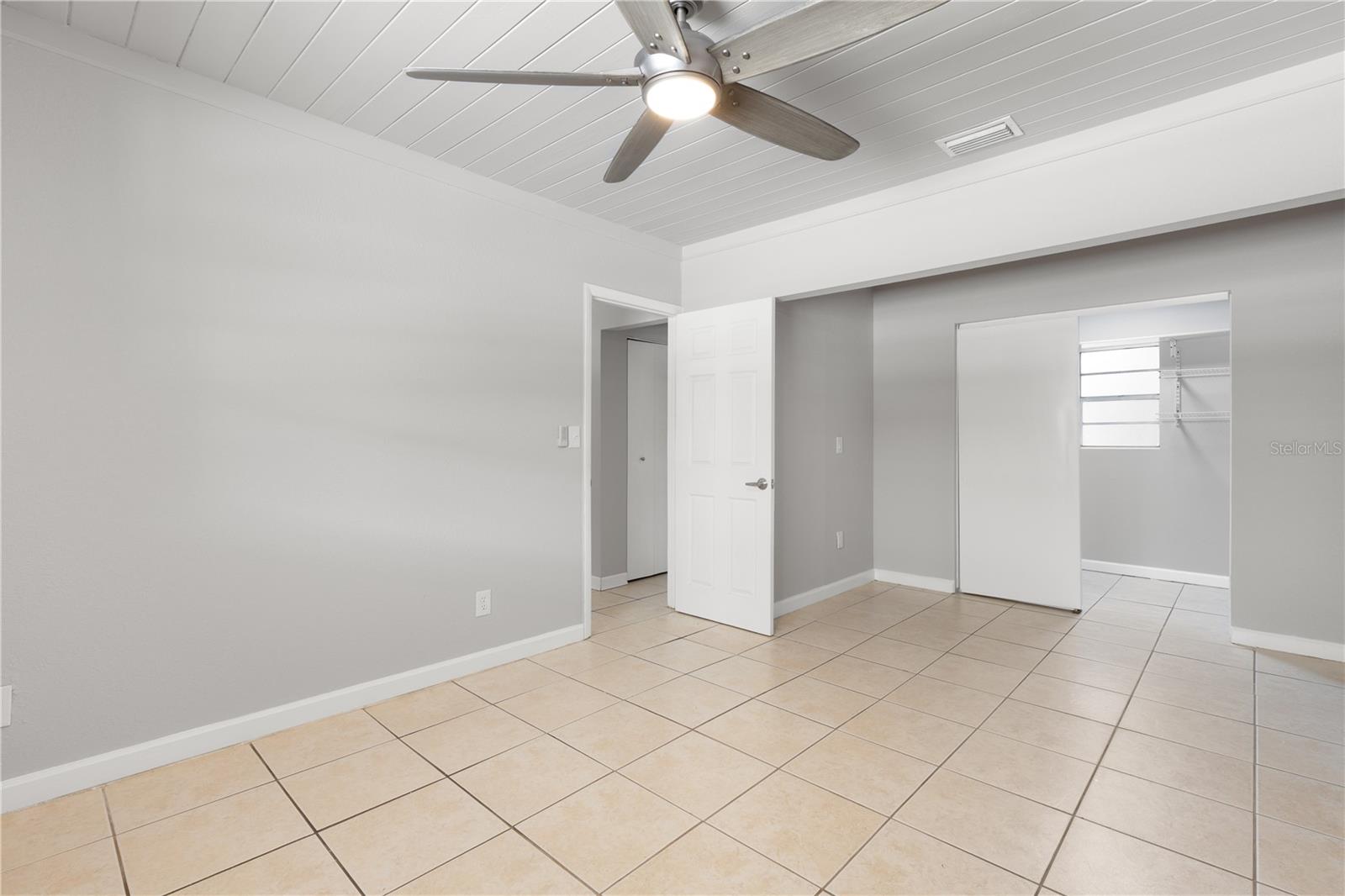 9845 60th St Property Photo 25