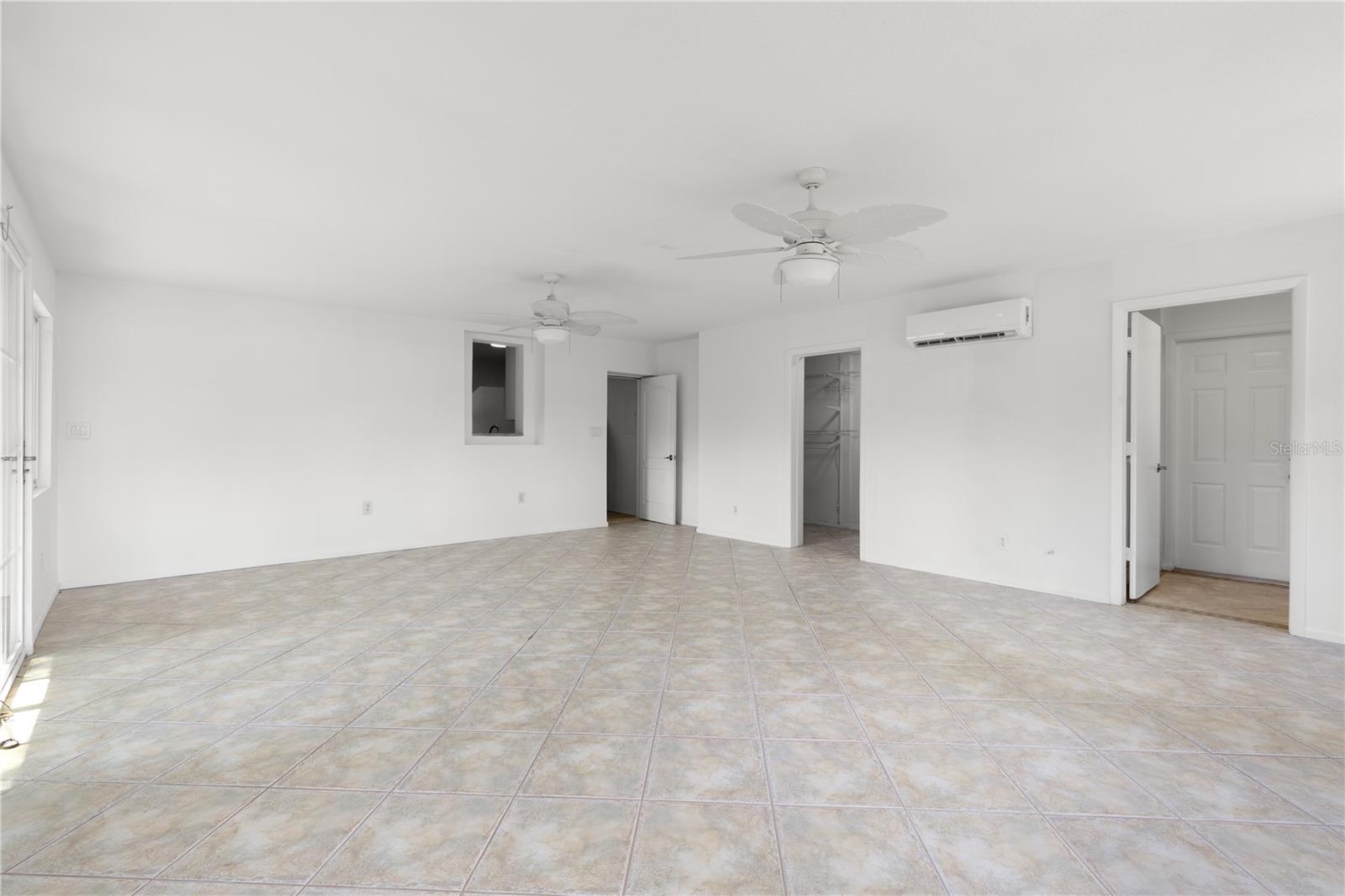9845 60th St Property Photo 38