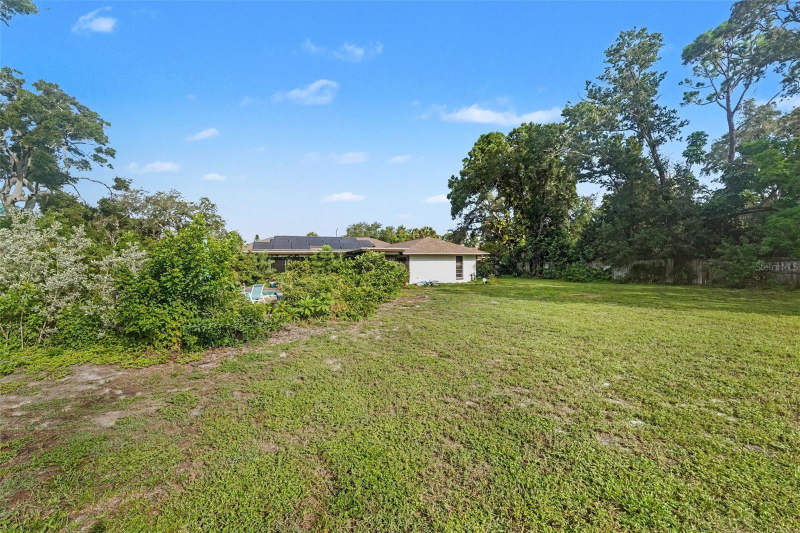 2300 Kent Dr Property Photo 6
