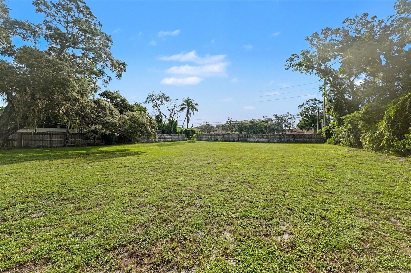 2300 Kent Dr Property Photo 31