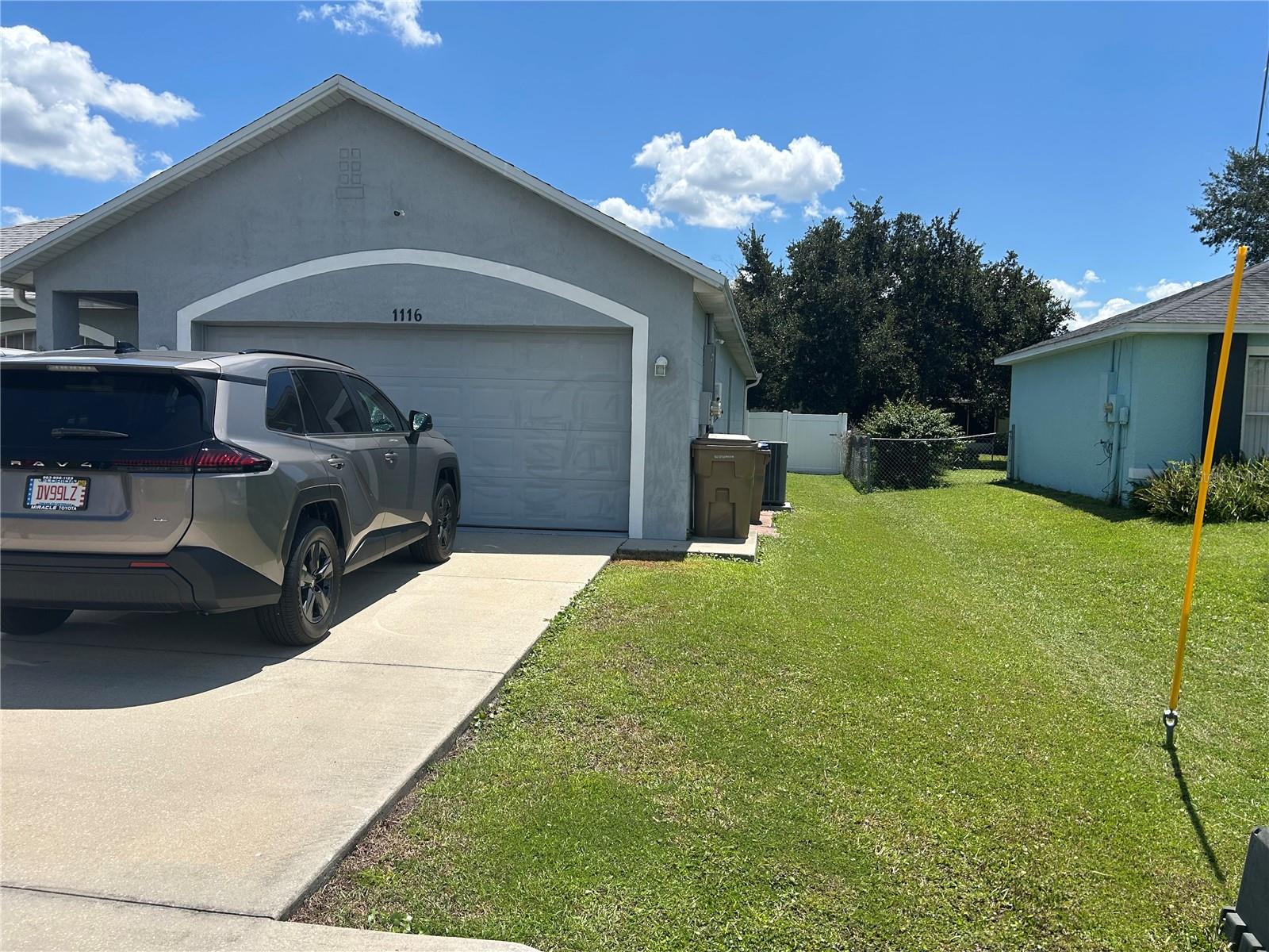 1116 Orne Ct Property Photo 2