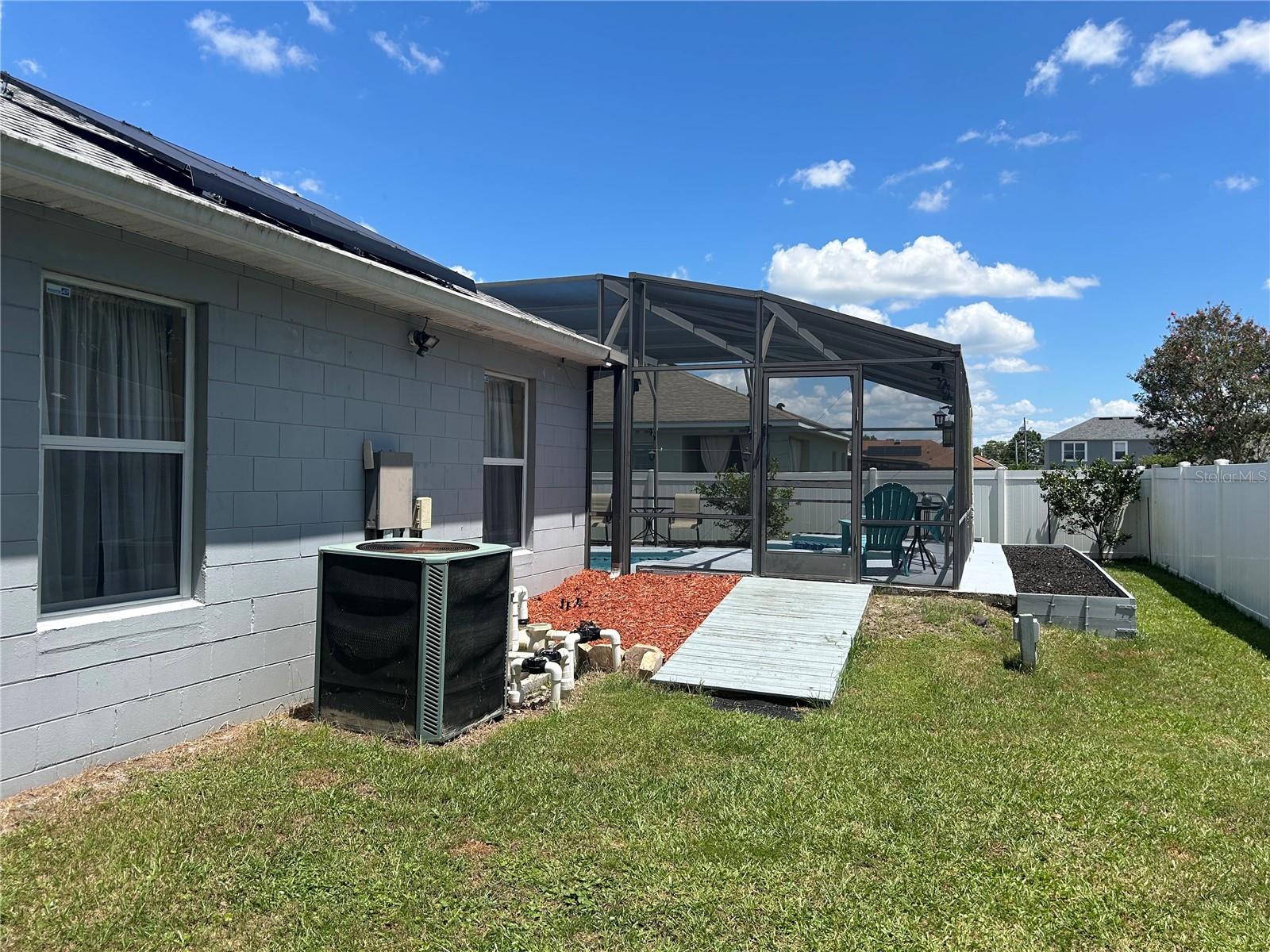 1116 Orne Ct Property Photo 5