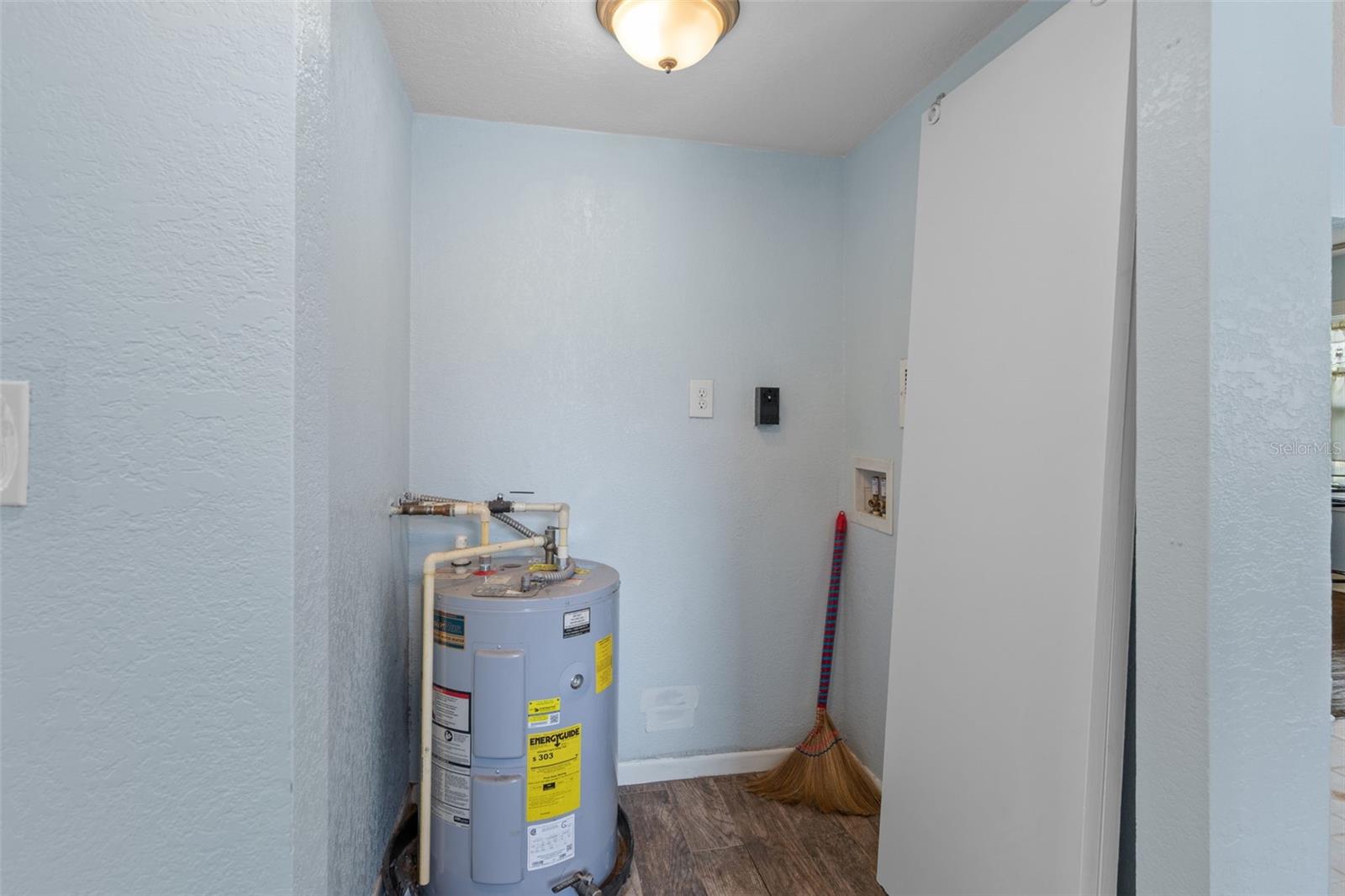 5300 39 Ave N Property Photo 32