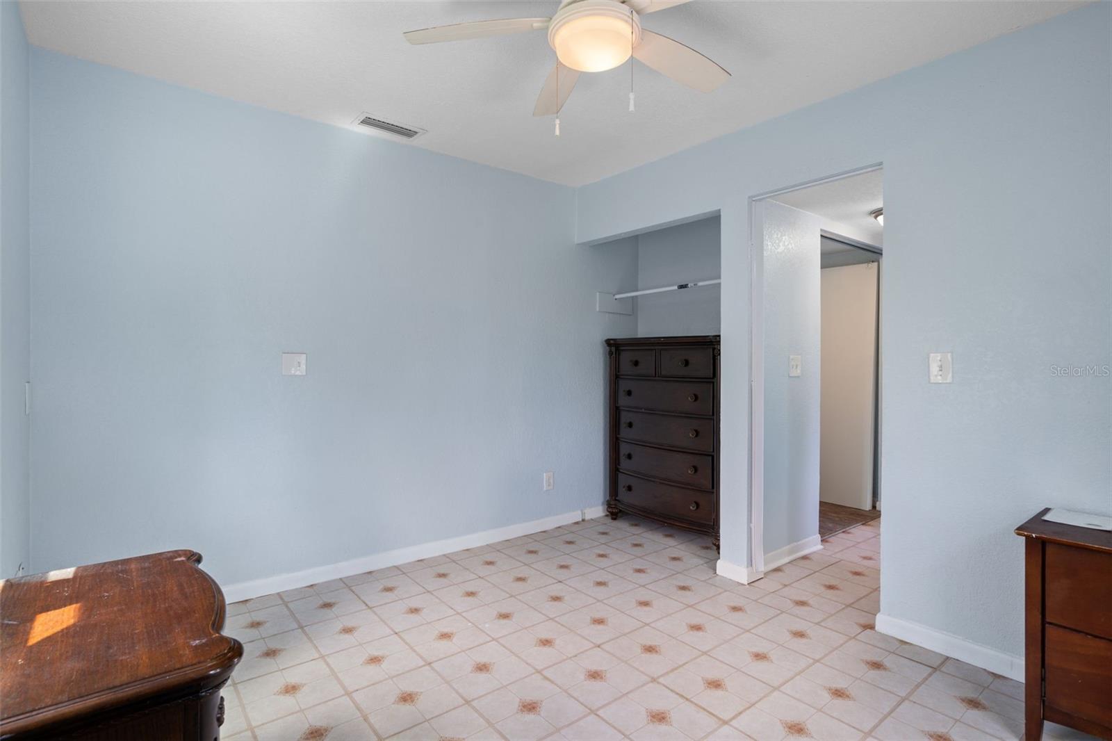 5300 39 Ave N Property Photo 34
