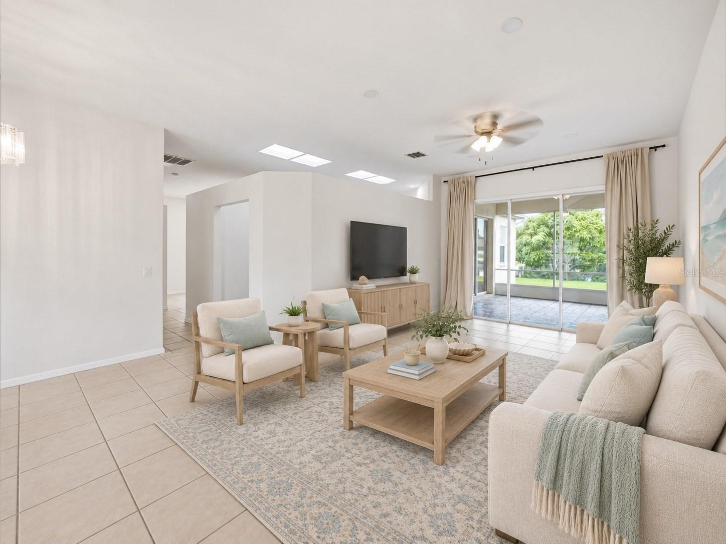 6223 Rock Creek Cir Property Photo 4