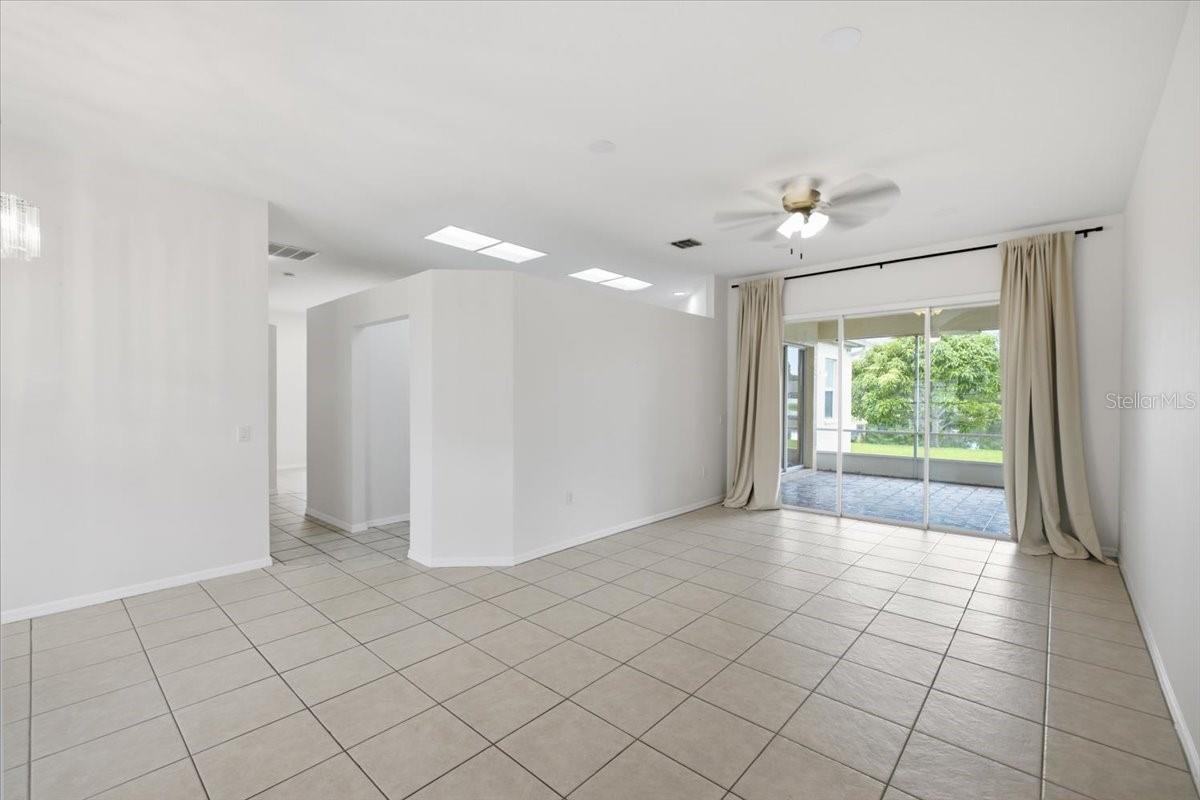 6223 Rock Creek Cir Property Photo 24