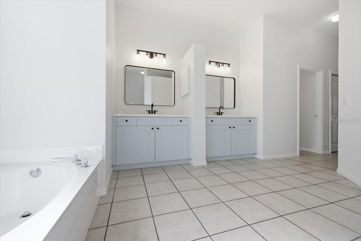 6223 Rock Creek Cir Property Photo 40