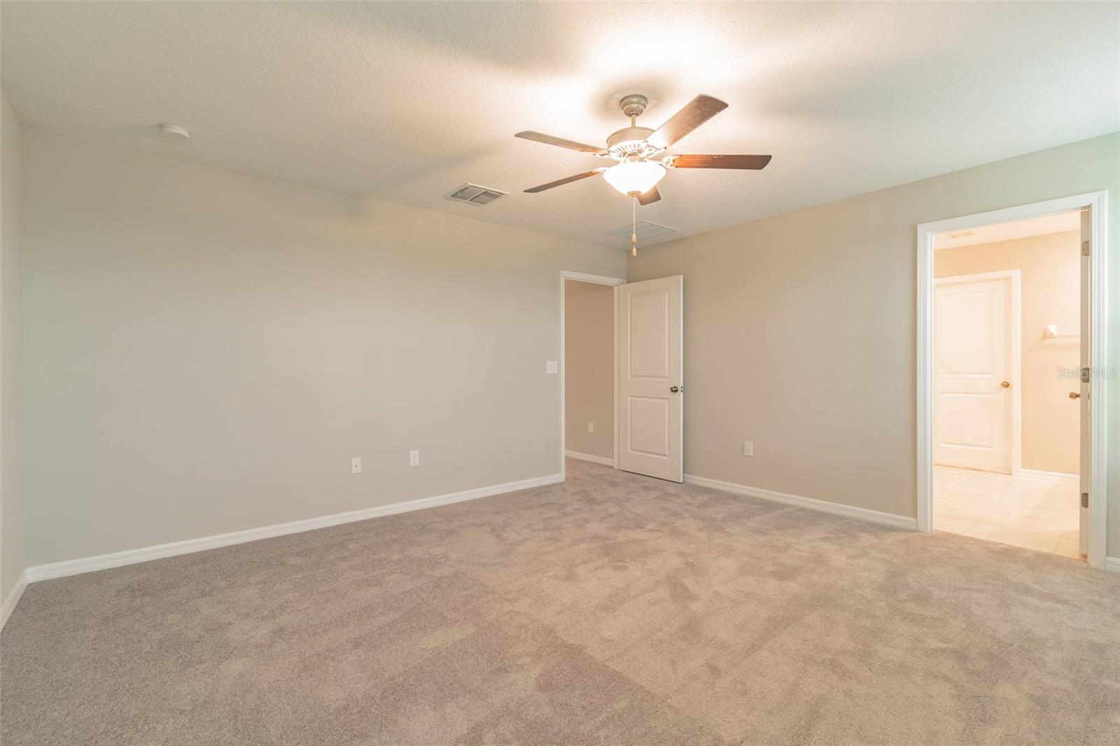 5064 White Chicory Dr Property Photo 19