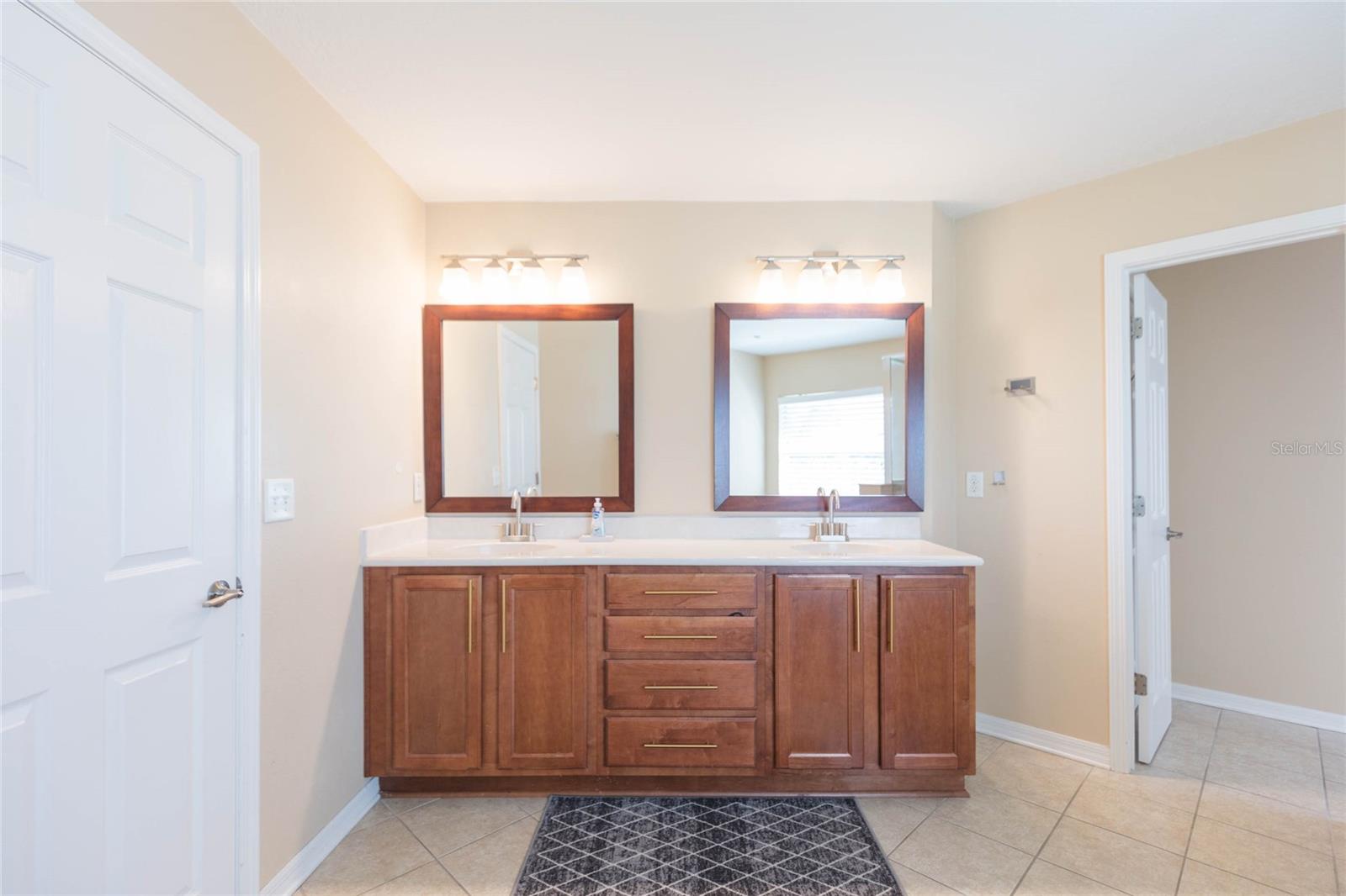 4433 Fieldview Cir Property Photo 17