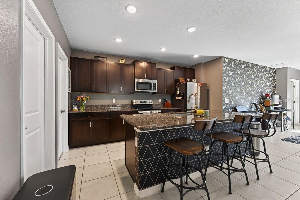 2148 Shining Azul Way Property Photo 4