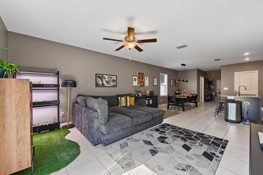 2148 Shining Azul Way Property Photo 15