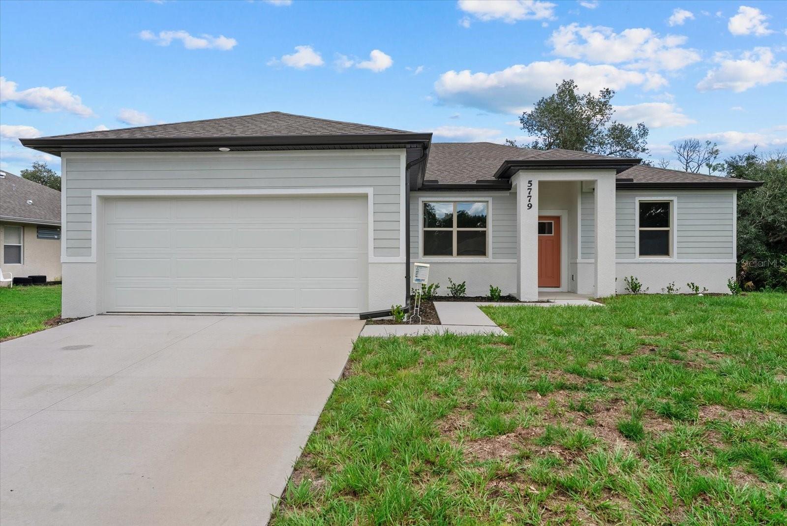5779 N Cranberry Blvd Property Photo 1